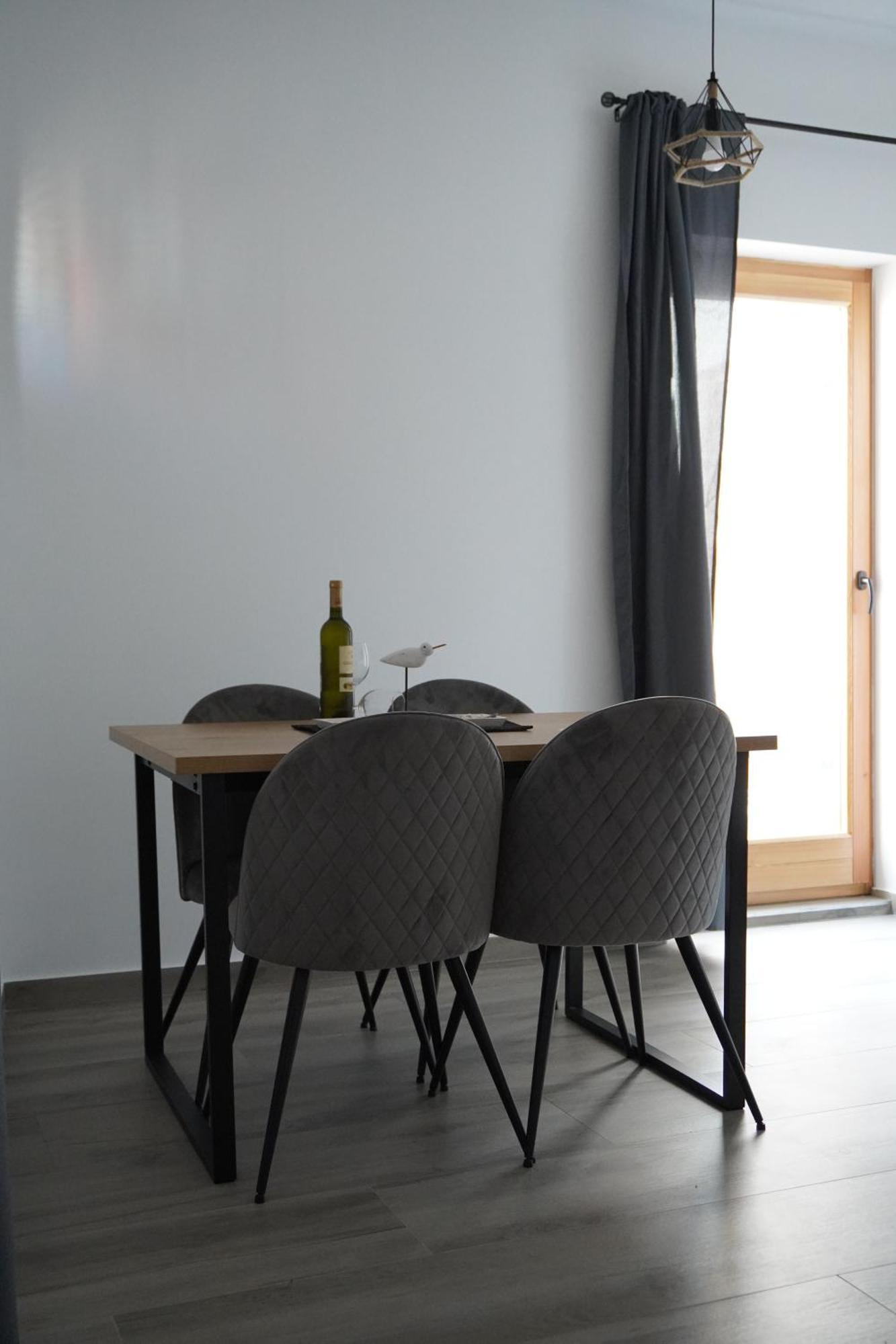 Fjaka Apartments & Rooms شيبينيك المظهر الخارجي الصورة